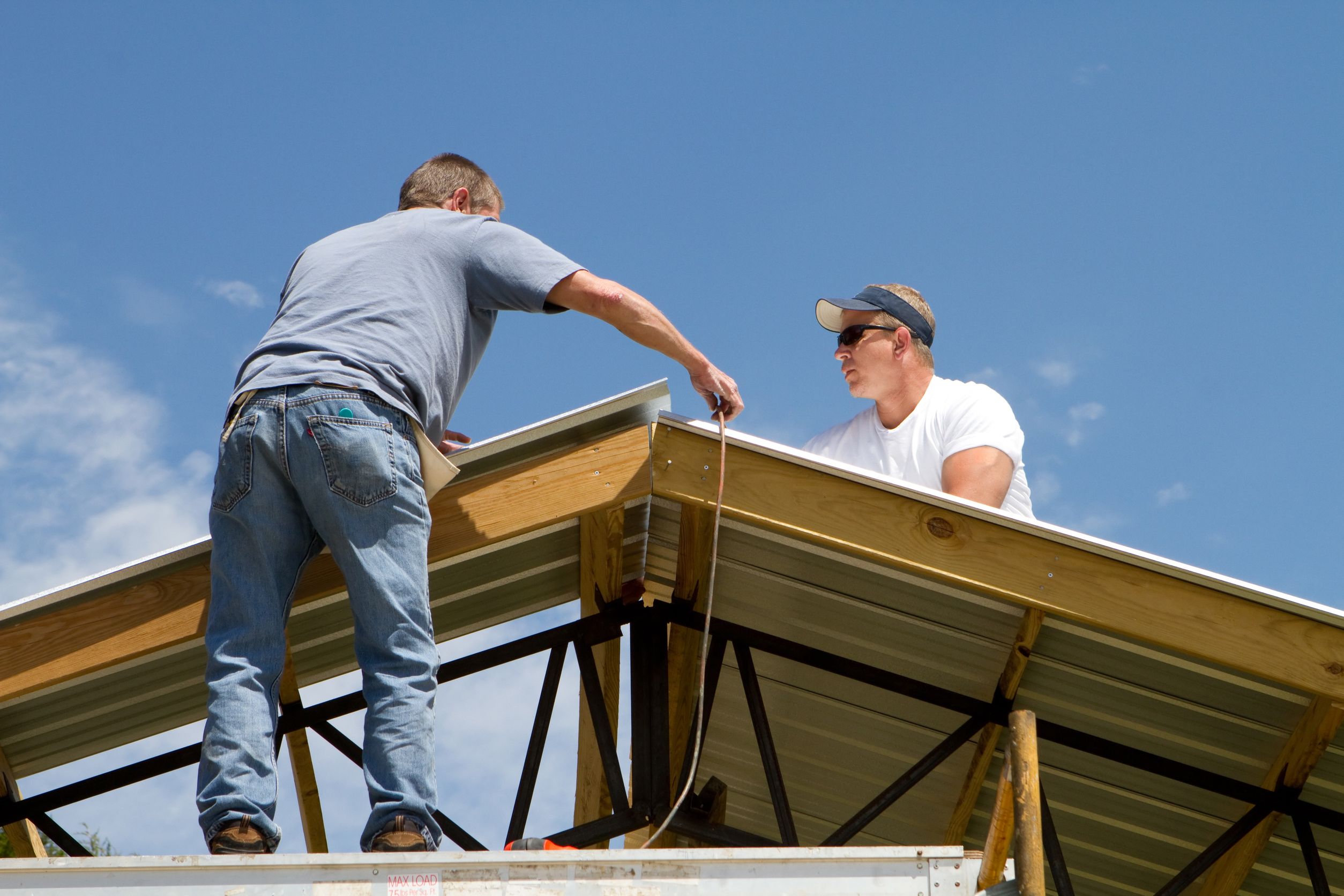 Extend Roof Lifespan through Advanced Commercial Roof Installations in Dayton OH